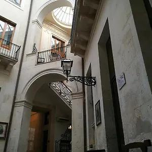 Palazzo Giaracà Syracuse